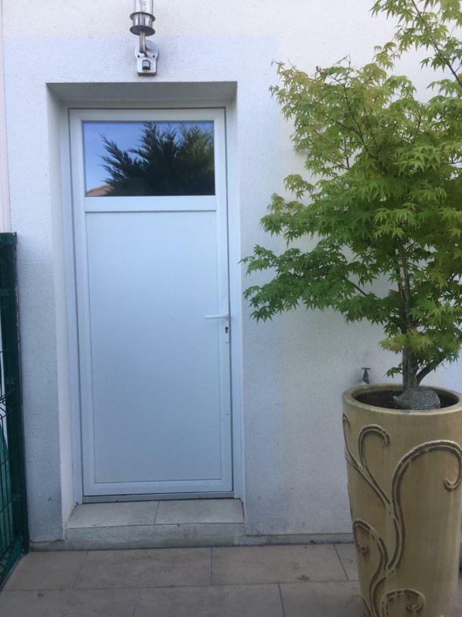 דירות בגלס Nano House מראה חיצוני תמונה